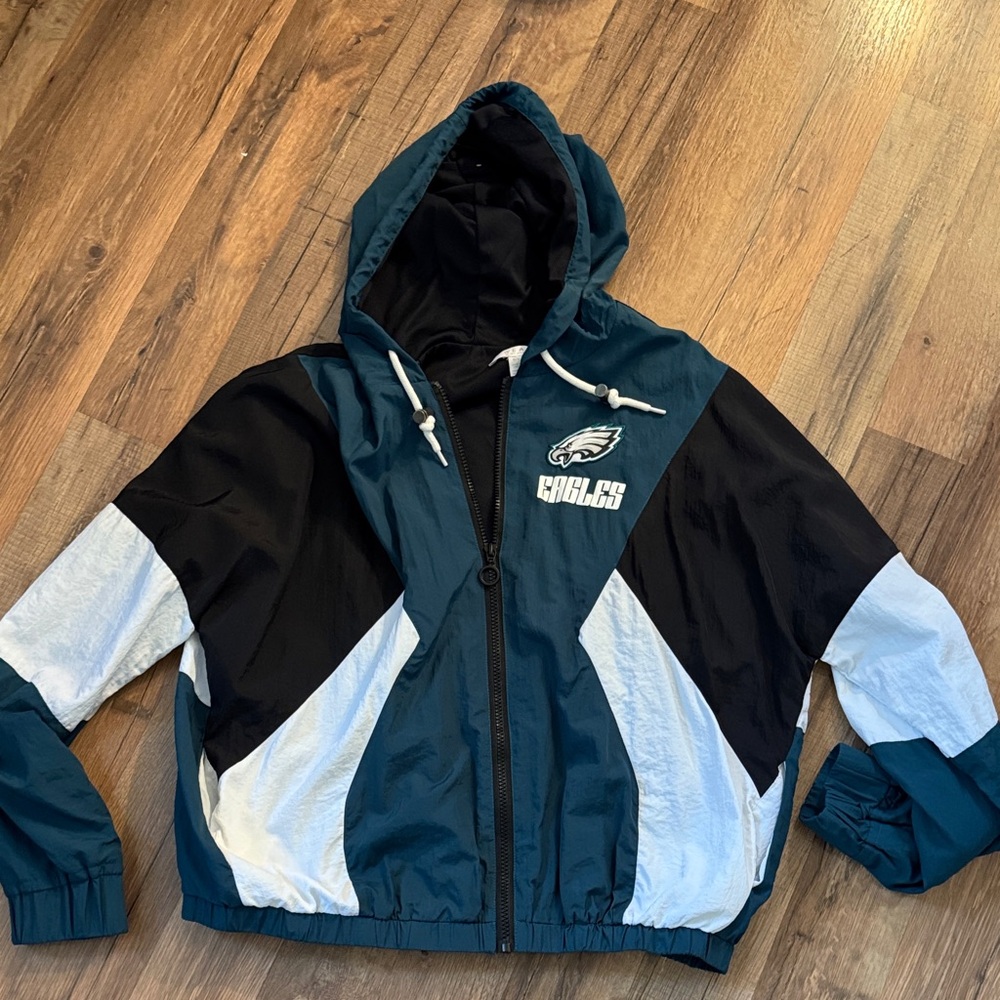 NWOT Eagles Hooded Jacket in Green and White, Wear by Erin Andrews